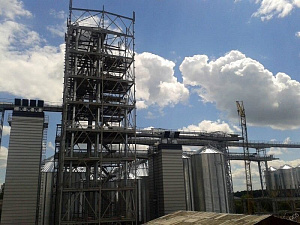 Стационарная энергосберегающая зерносушилка STRAHL 10000 FR фото